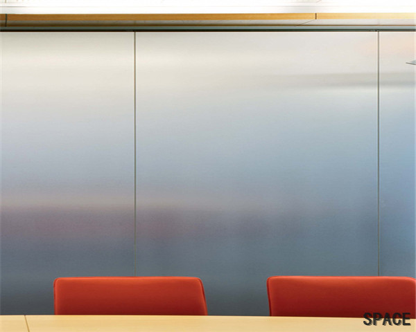 延边朝鲜族挂板隔断墙，金属挂板隔断